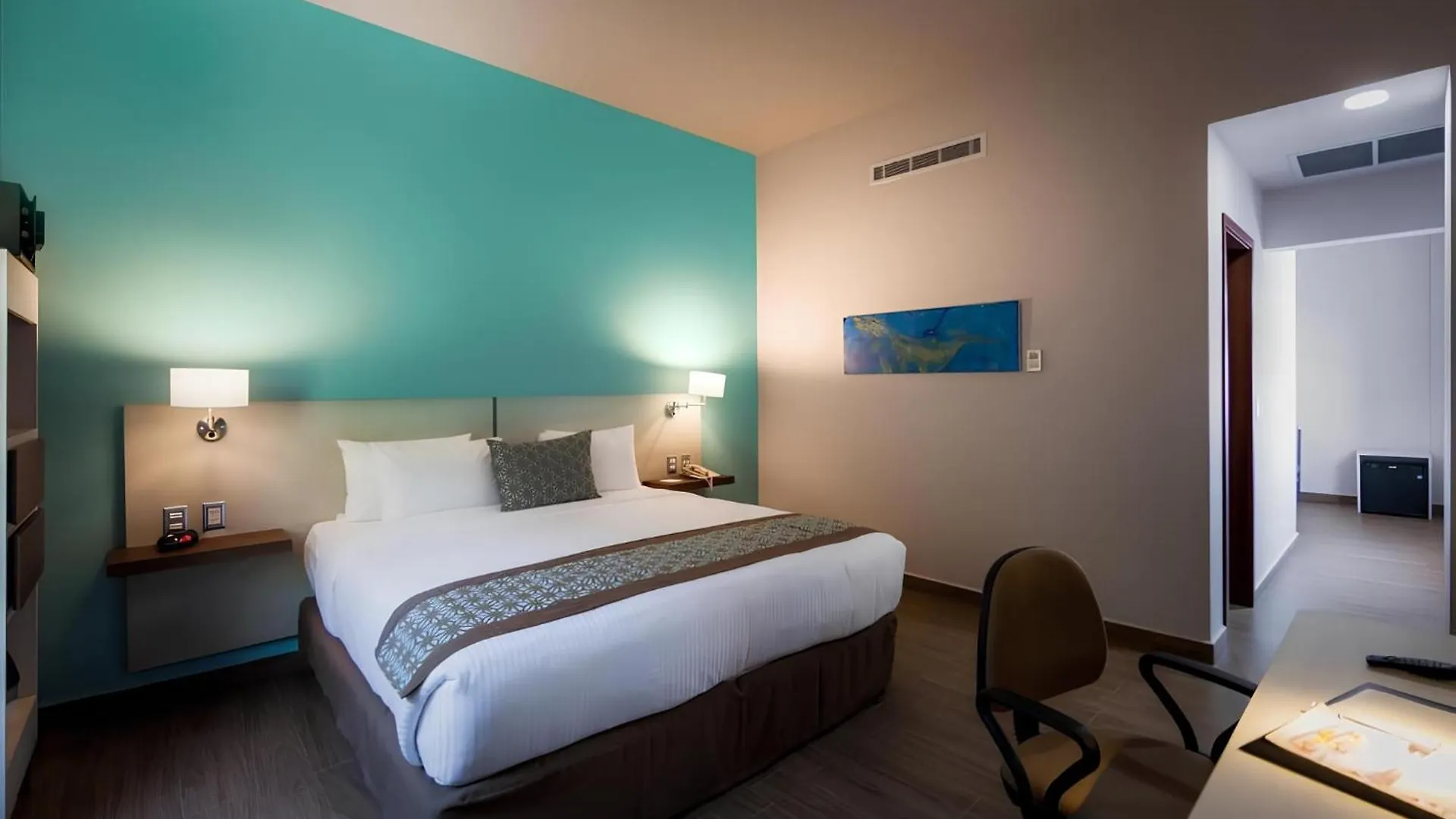 **** Hotel Comfort Inn & Suites Los Cabos Cabo San Lucas Mexico